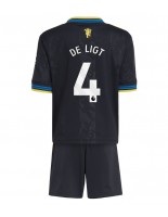 Manchester United Matthijs de Ligt #4 Tredjedraktsett Barn 2025-26 Korte ermer (+ bukser)